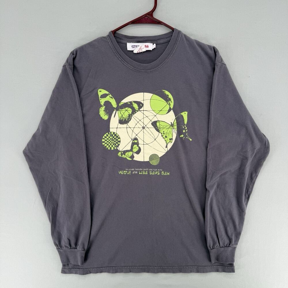 Lisa Says Gah Womens Size M Butterfly Graphic Cotton Crew Neck Long Sleeve Tee